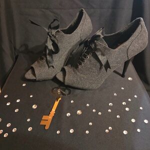 LC Lauren Conrad Charcoal Heels with Lace-Up Detail